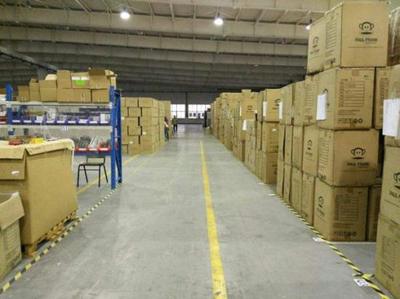 上海電商倉庫如何以高效倉儲服務(wù)應(yīng)對復(fù)雜服裝倉儲挑戰(zhàn)